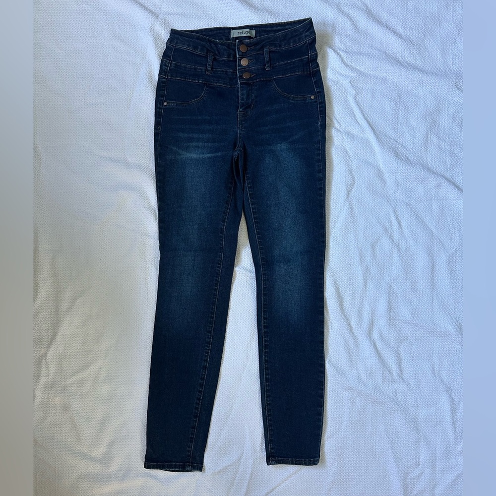 Lot of 3 Women’s Size 2 Pants Jeans Refuge The Limited Old Navy Crop - Picture 2 of 9